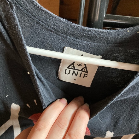 Unif pray - Picture 2 of 2